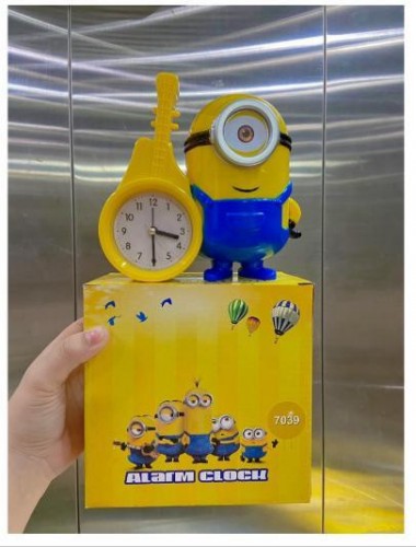 Đồng hồ báo thức hình minion 7039